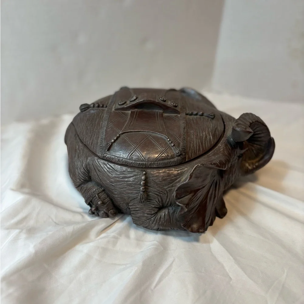 ELEPHANT Trinket Box Lid brown unique textured - Picture 15 of 15